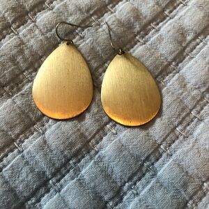 Gold tear drop earrings
